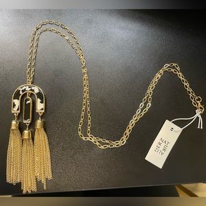 NATURALIZER necklace